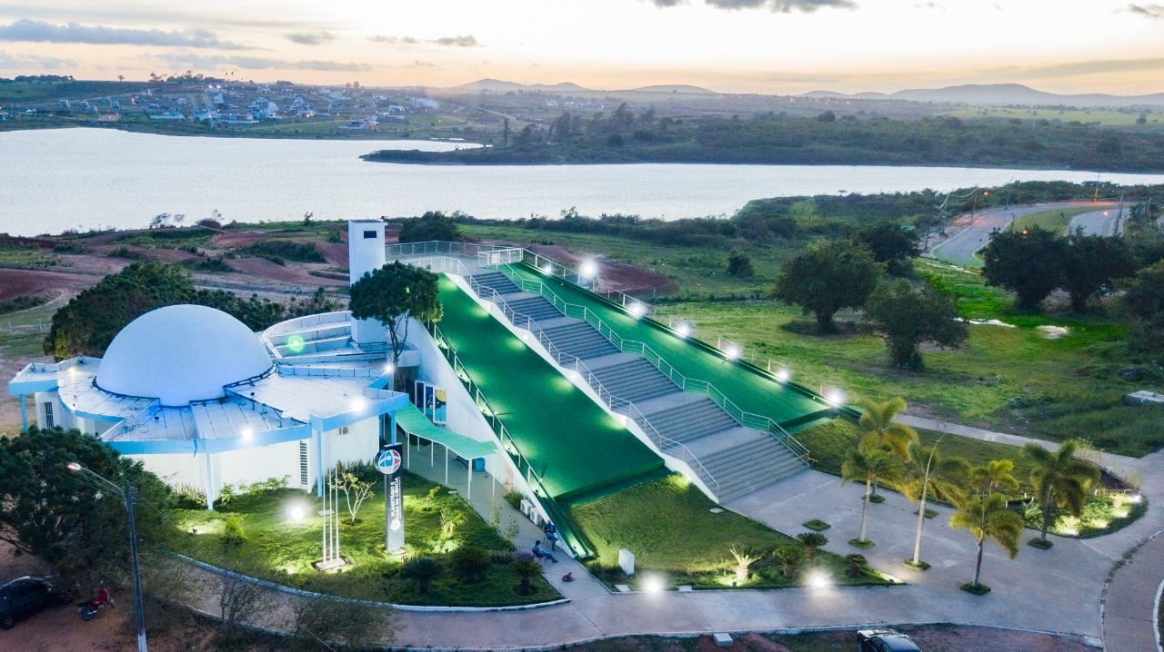 Arapiraca pavimenta seu futuro