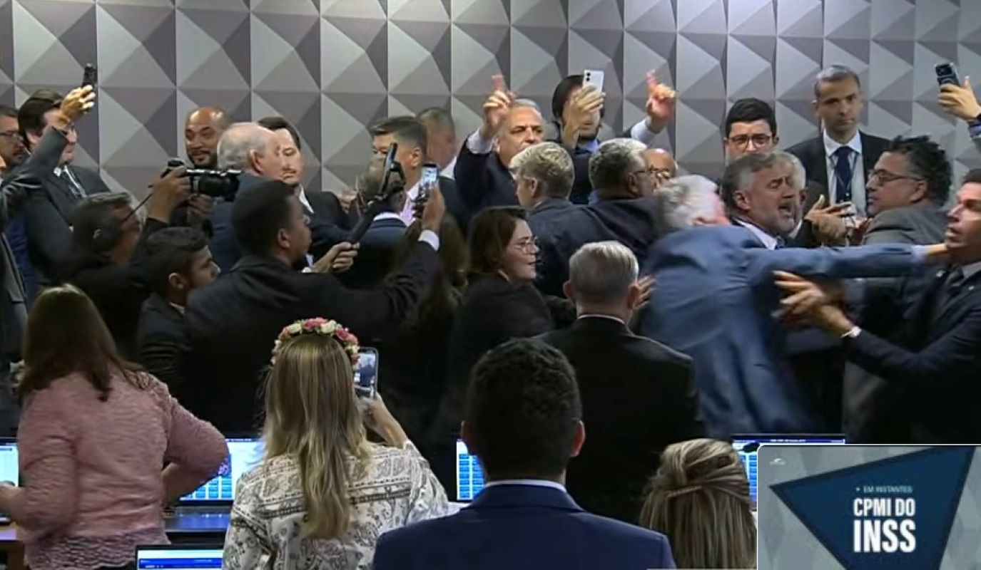 CPI do INSS faz a primeira vitima: o decoro