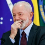 Postura amarela e o risco de um país no vermelho