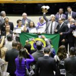 Seleção Brasileira perdeu, e daí? Nós temos CPIs