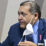 Será que se salva ao menos um?