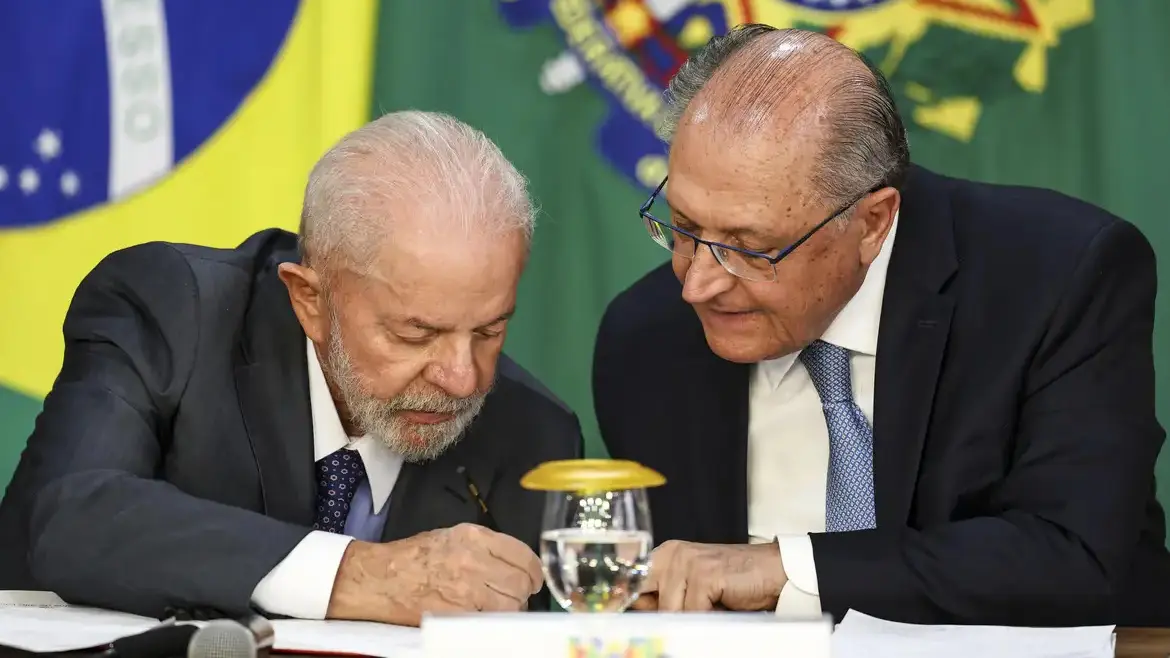 Mais 04 anos… De novo?