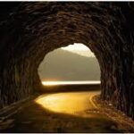 Um exemplo de luz no fim do túnel