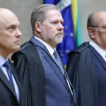 Os Reis estão nús