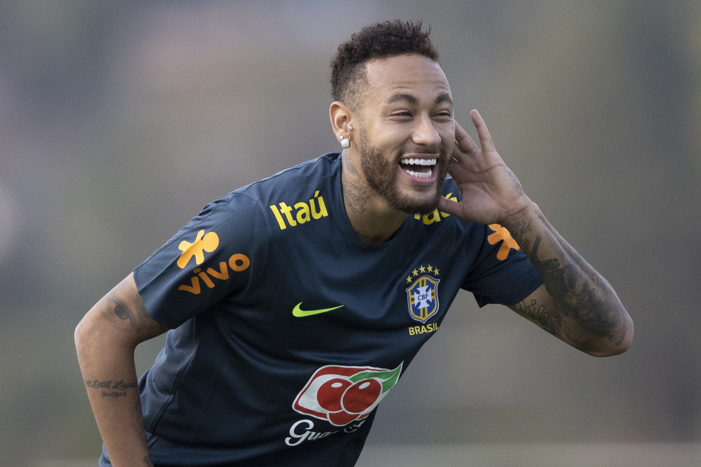 Craque fora das 04 linhas