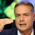 Fala, postura e jeitão de Governador