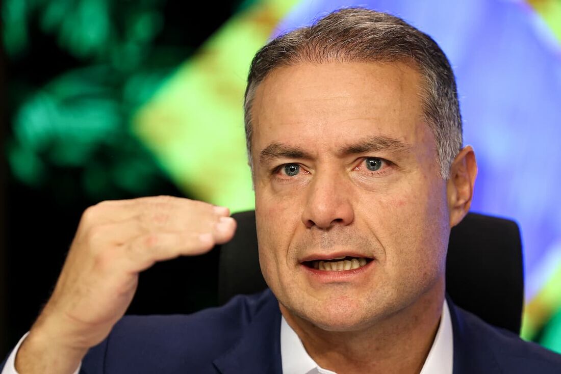 Fala, postura e jeitão de Governador