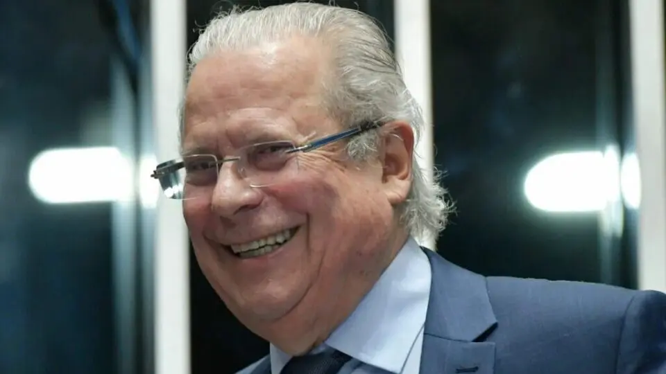 O fim de Flávio Bolsonaro, segundo Dirceu